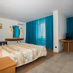 Royal Bay Szálloda