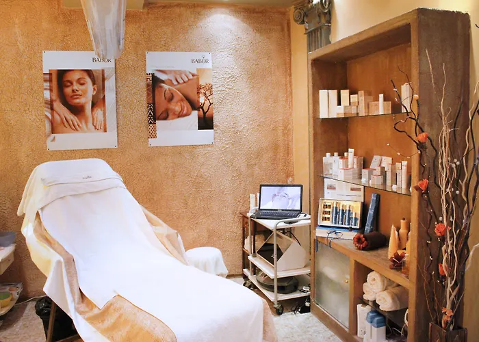 Royal Bay 酒店 埃勒尼特