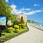 Royal Bay Hotel Elenite