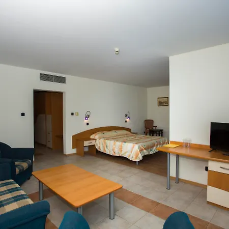 Hotell Royal Bay