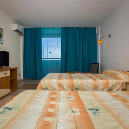 Royal Bay Hotell 4*