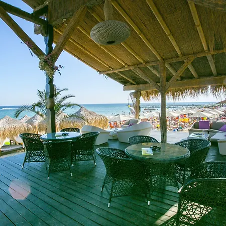 Royal Bay Hotell Elenite