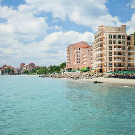 Hotell Royal Bay 4*