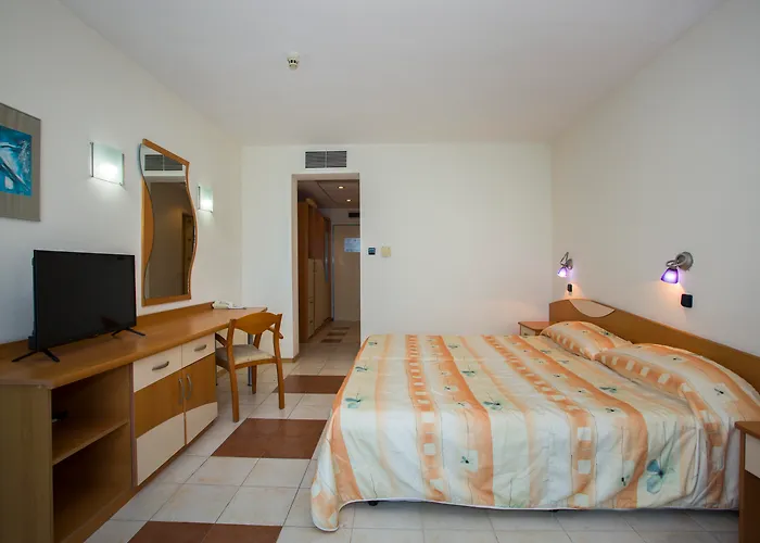 Royal Bay 4* Елените