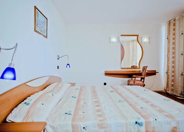 Royal Bay Отель 4*