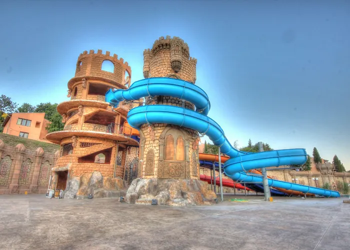 Отель Royal Bay Елените