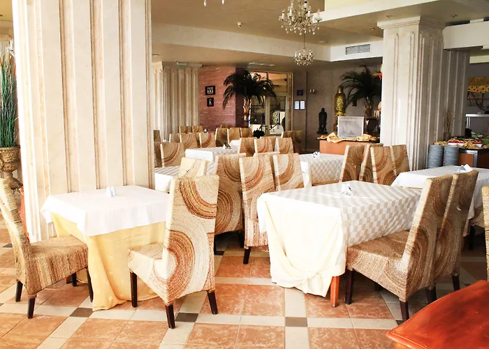 Royal Bay Отель Елените