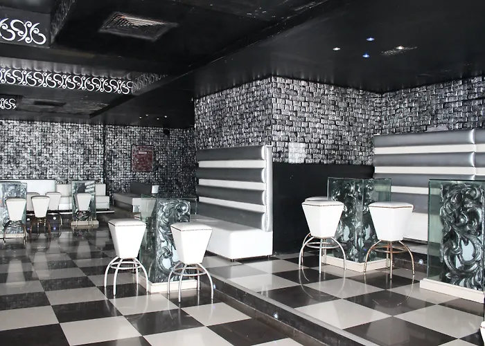 Royal Bay Отель 4*