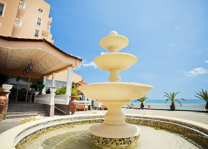 Royal Bay Отель Елените