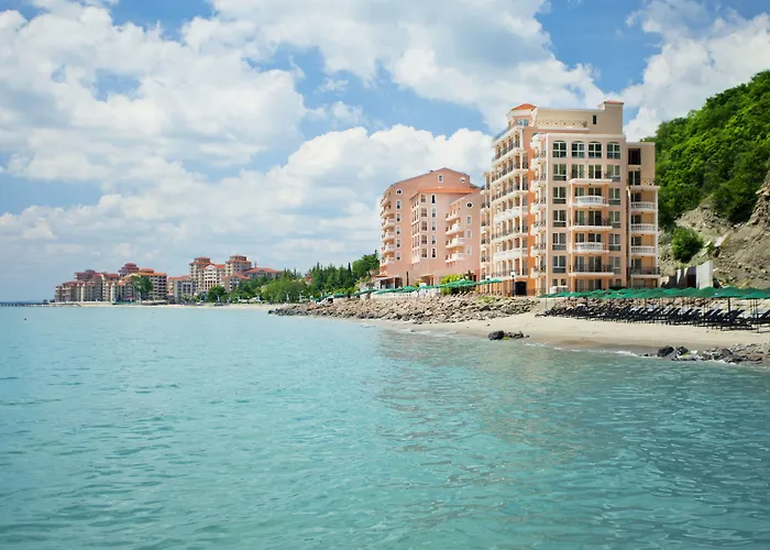Отель Royal Bay 4*